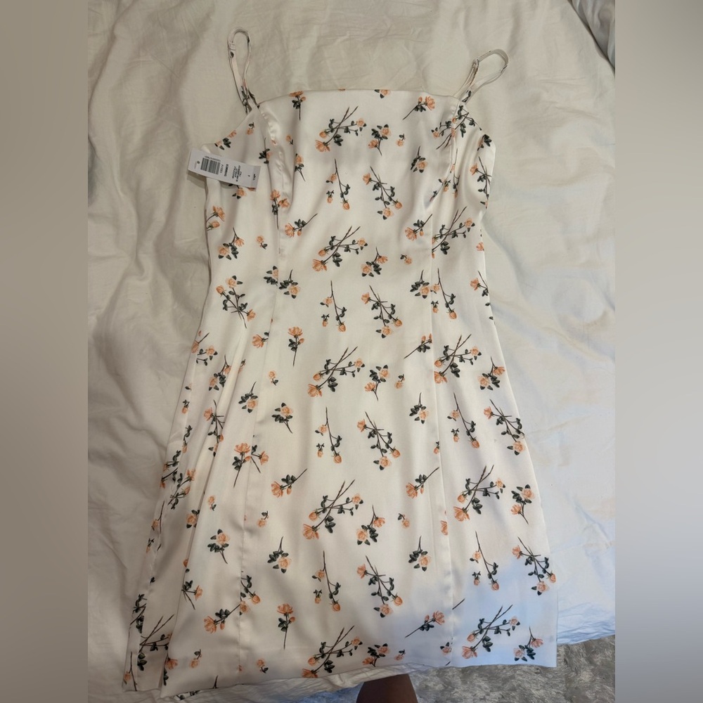 Sunday Best Floral Spaghetti-Strap Summer Dress - White with Peach Blossoms